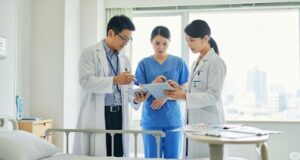 病院で高まるチーム医療への期待