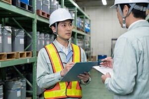 危険物取扱者の保安監督者要件と実務経験の壁