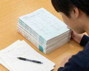 短答や論文試験を突破する学習の優先順位